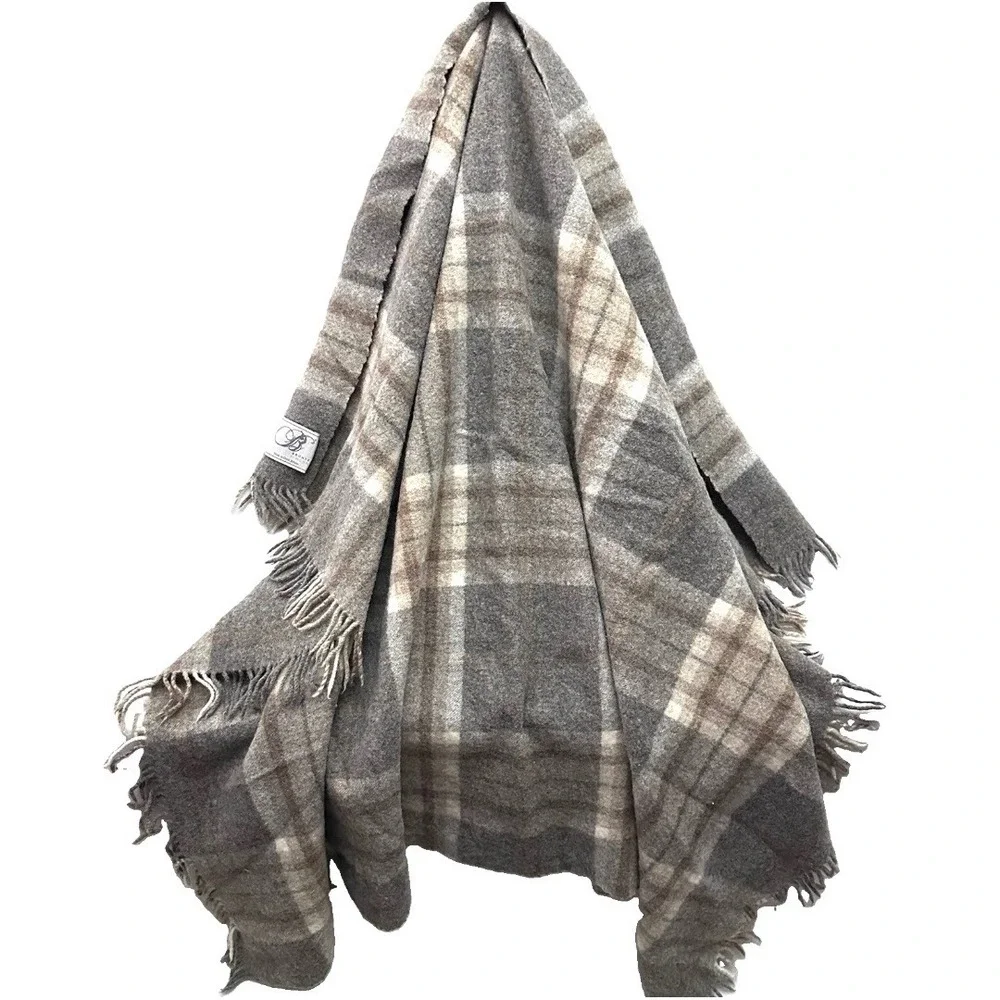 Bronte by Moon Plaid Wool Throw Blanket Great Britain Fringe 58x48 Gray Beige